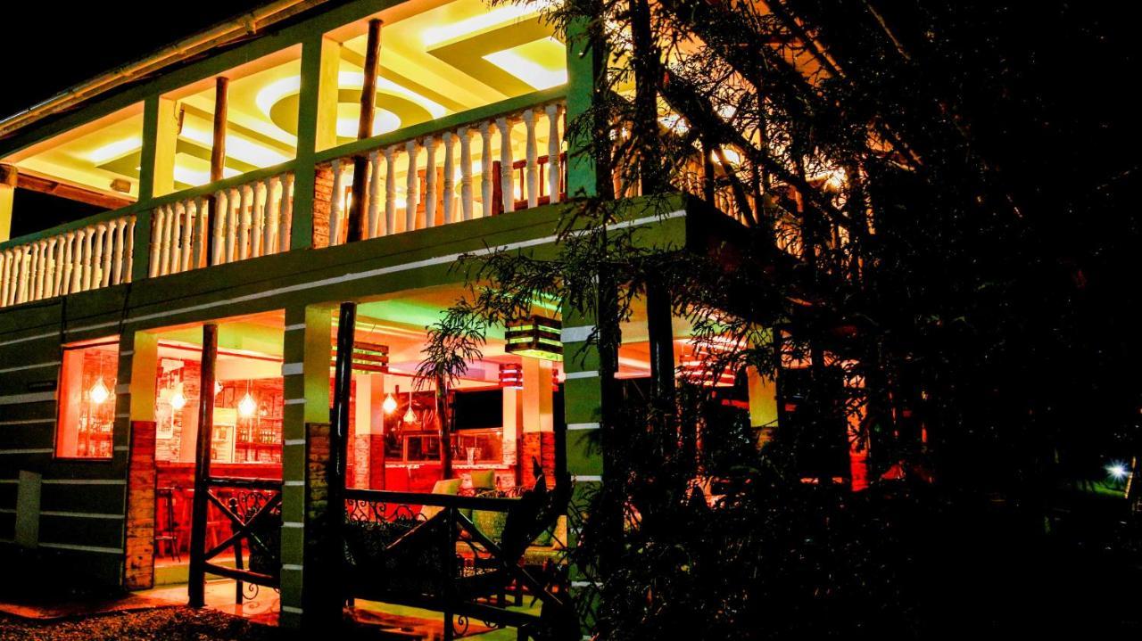 Bunyonyi Safaris Resort Kabale Екстериор снимка