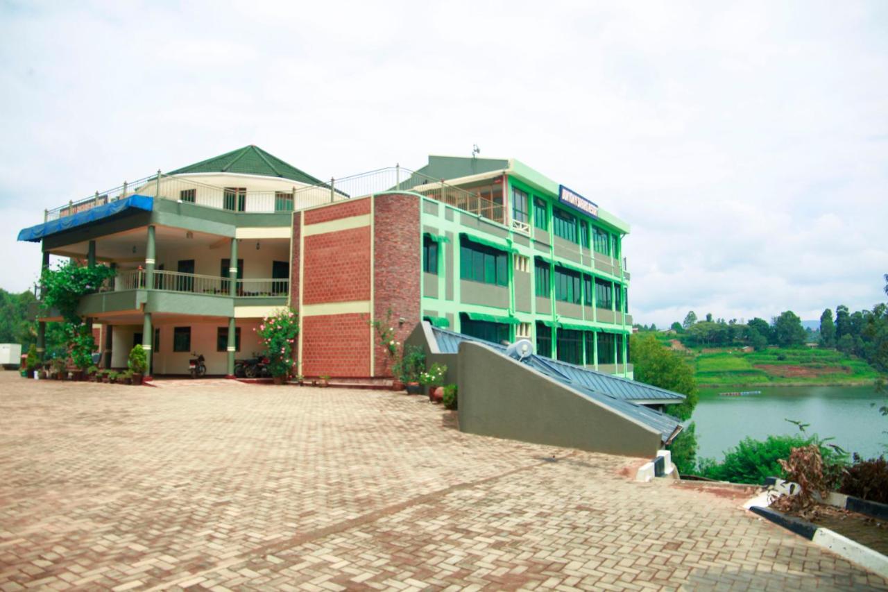 Bunyonyi Safaris Resort Kabale Екстериор снимка